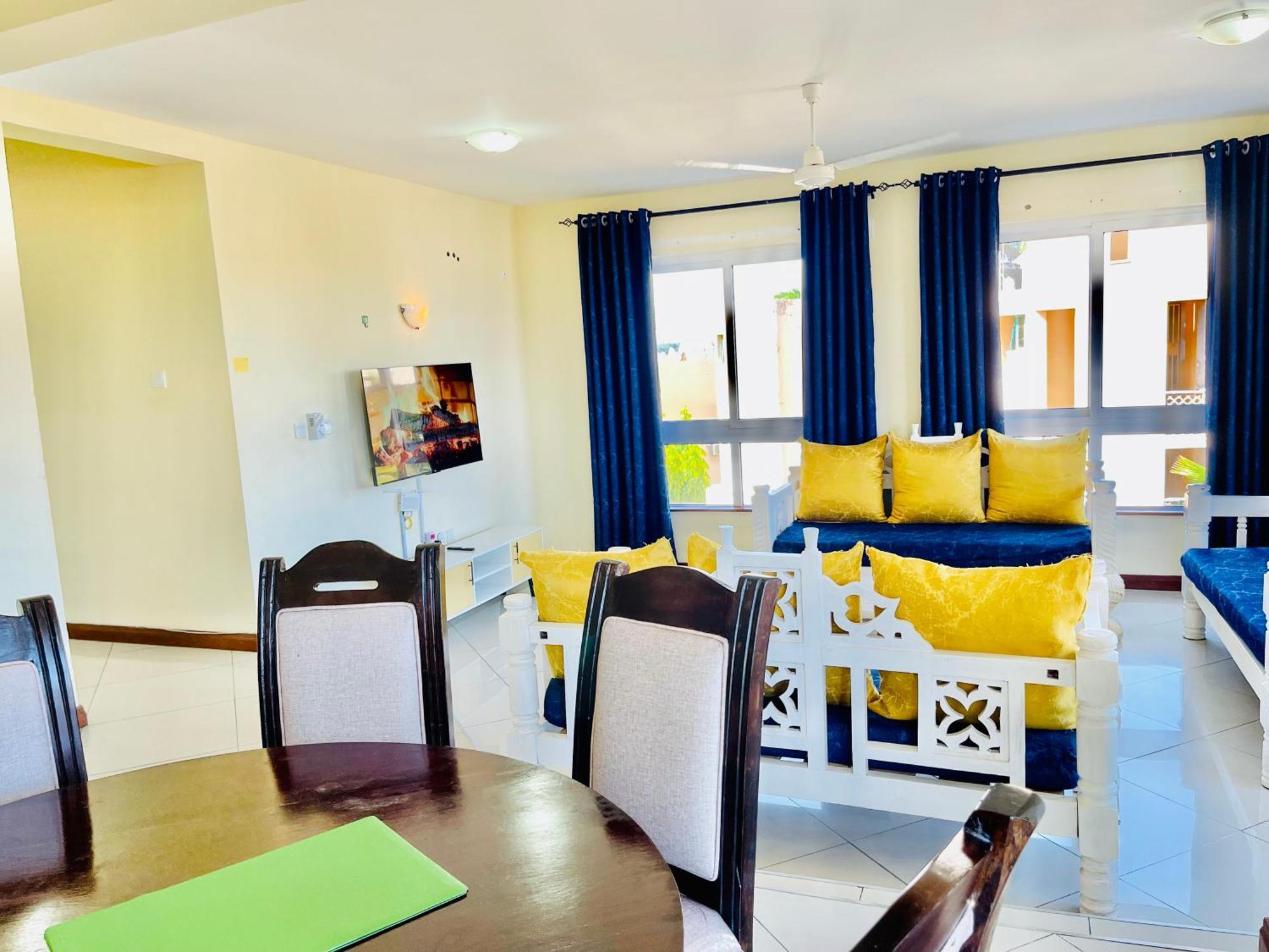לינה וארוחת בוקר מומבסה Elna'S Nyali - Work & Unwind - Pool, Sea Views, Ac & Fast Wi-Fi מראה חיצוני תמונה