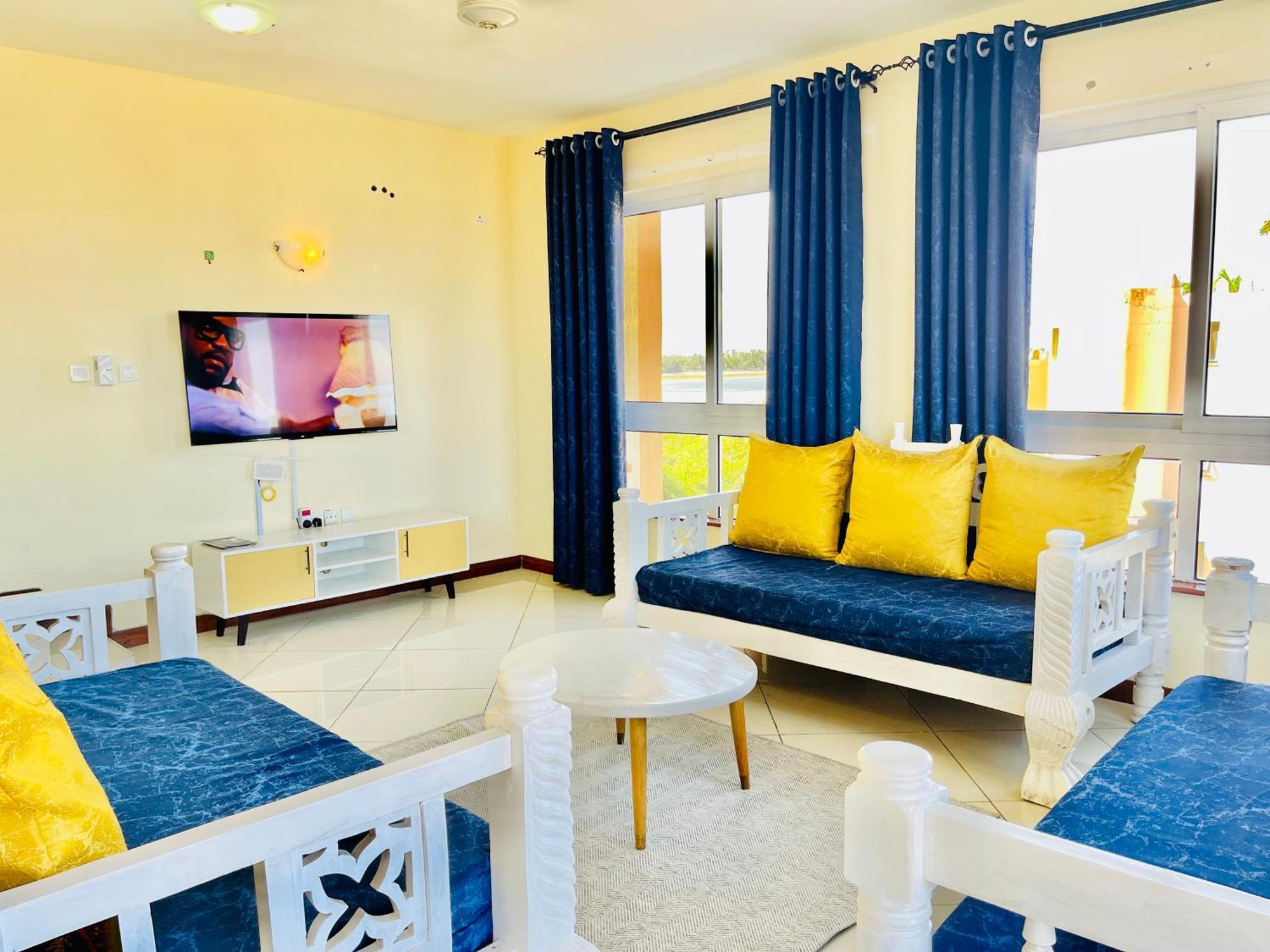 לינה וארוחת בוקר מומבסה Elna'S Nyali - Work & Unwind - Pool, Sea Views, Ac & Fast Wi-Fi מראה חיצוני תמונה
