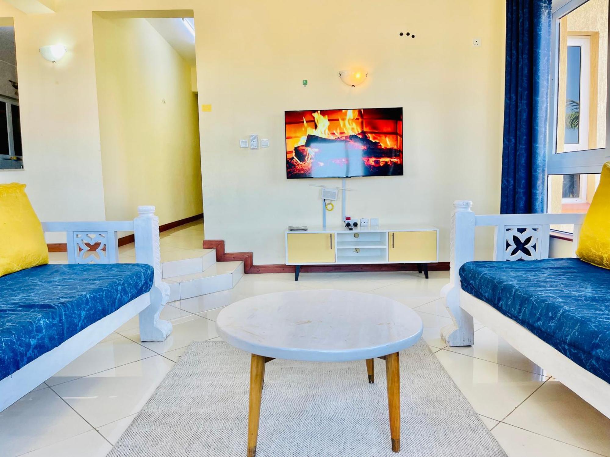 לינה וארוחת בוקר מומבסה Elna'S Nyali - Work & Unwind - Pool, Sea Views, Ac & Fast Wi-Fi מראה חיצוני תמונה