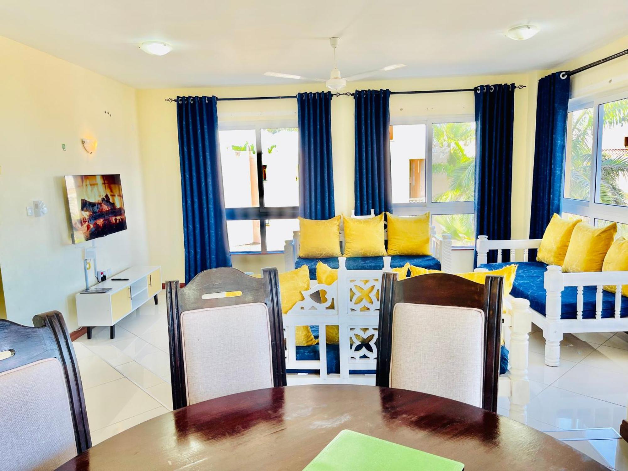 לינה וארוחת בוקר מומבסה Elna'S Nyali - Work & Unwind - Pool, Sea Views, Ac & Fast Wi-Fi מראה חיצוני תמונה